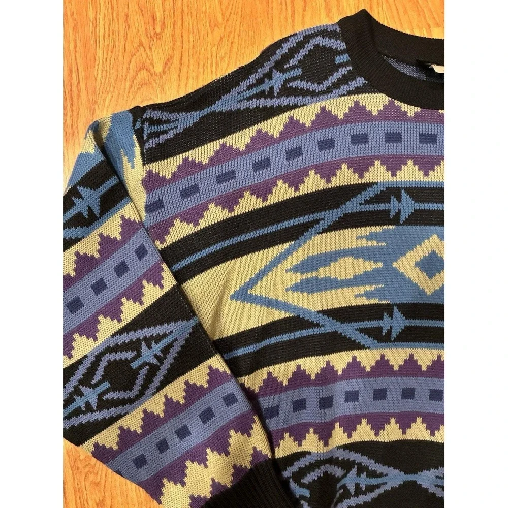 Vintage Descente Sweater Mens Large Southwestern Aztec Knit Geometric Stripe 90s